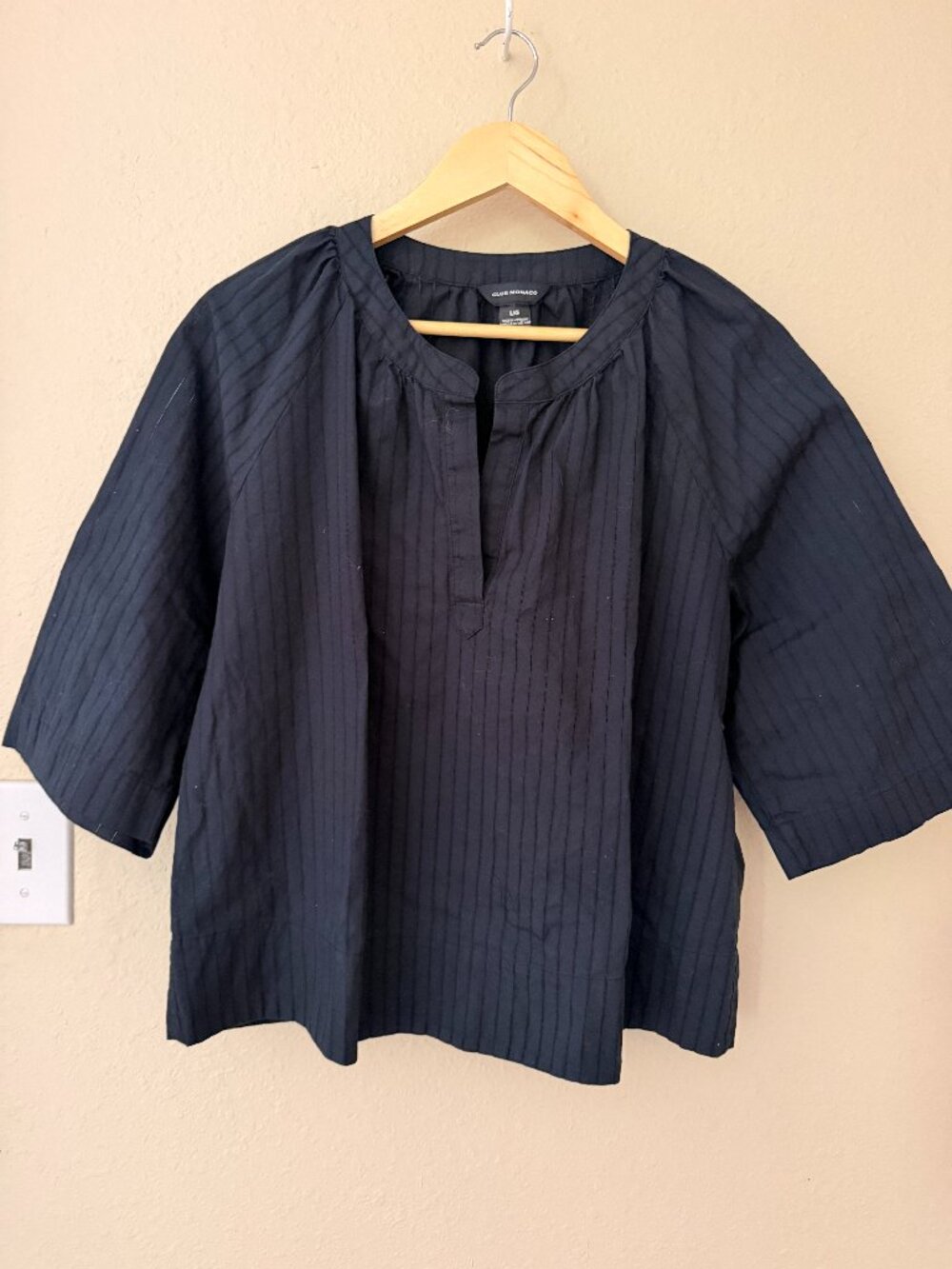 Club Monaco Textured Stripe Blouse in Black, Size L